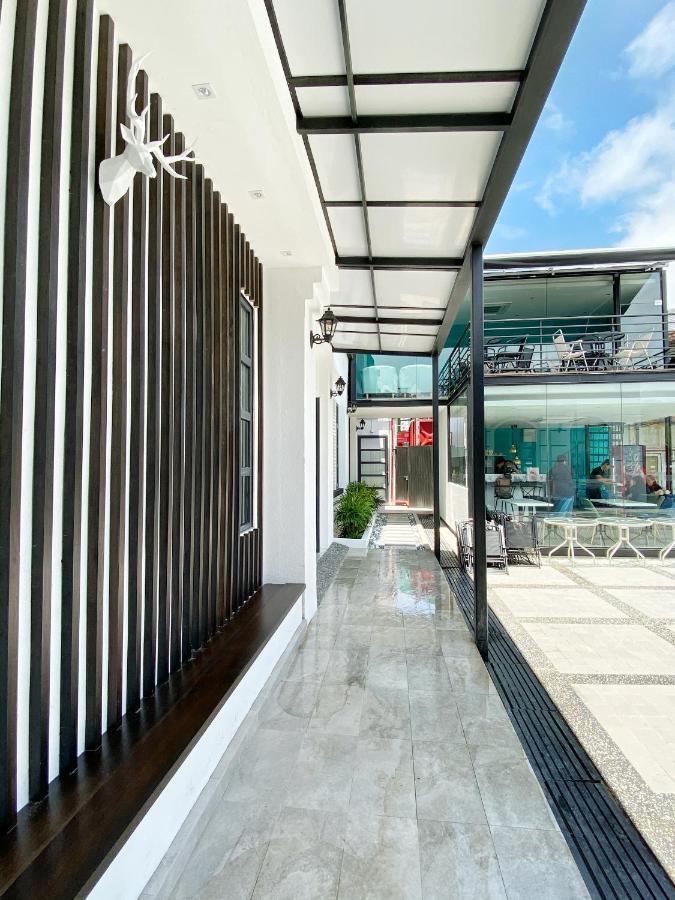 Stanton Hotel Кота Кинабалу Екстериор снимка